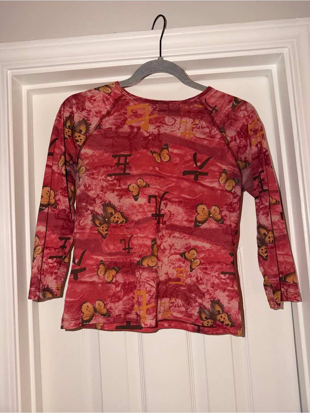 2000’s Pink Butterfly Print 3/4 Sleeve Top